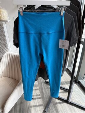 Beyond Yoga NWT Leggings Malibu Lagoon Heather